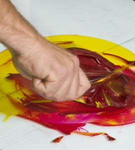 Getting the mix just right - Nathan Torzyn blending inks.